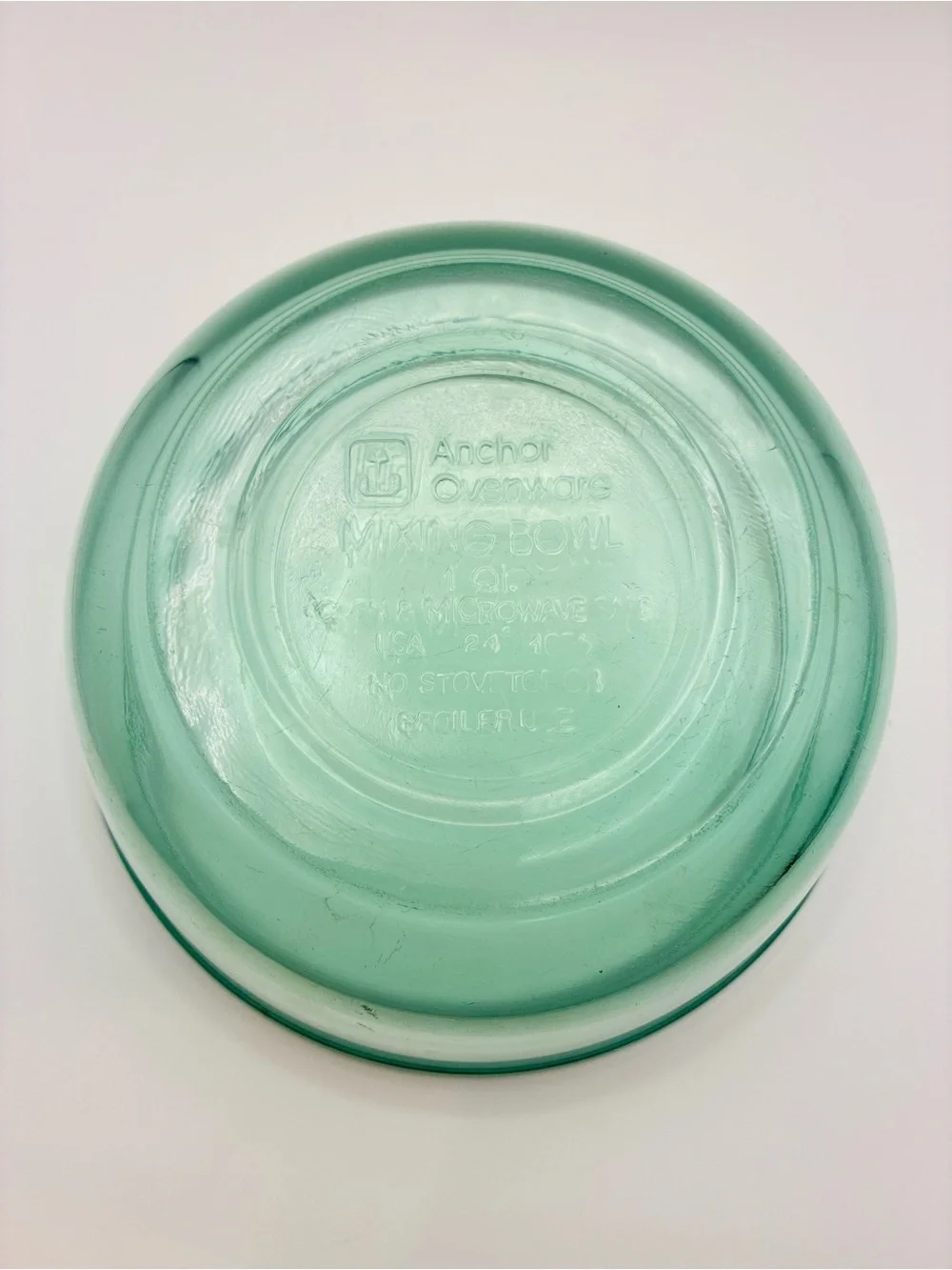 Set Two Anchor Hocking green mixing bowls 2.5 Quarts, And 1.5 Quart